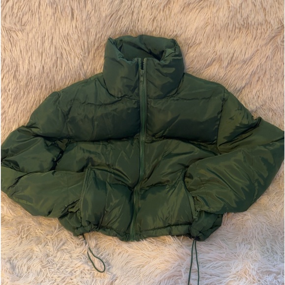 Puff Crop Jacket - Picture 3 of 7